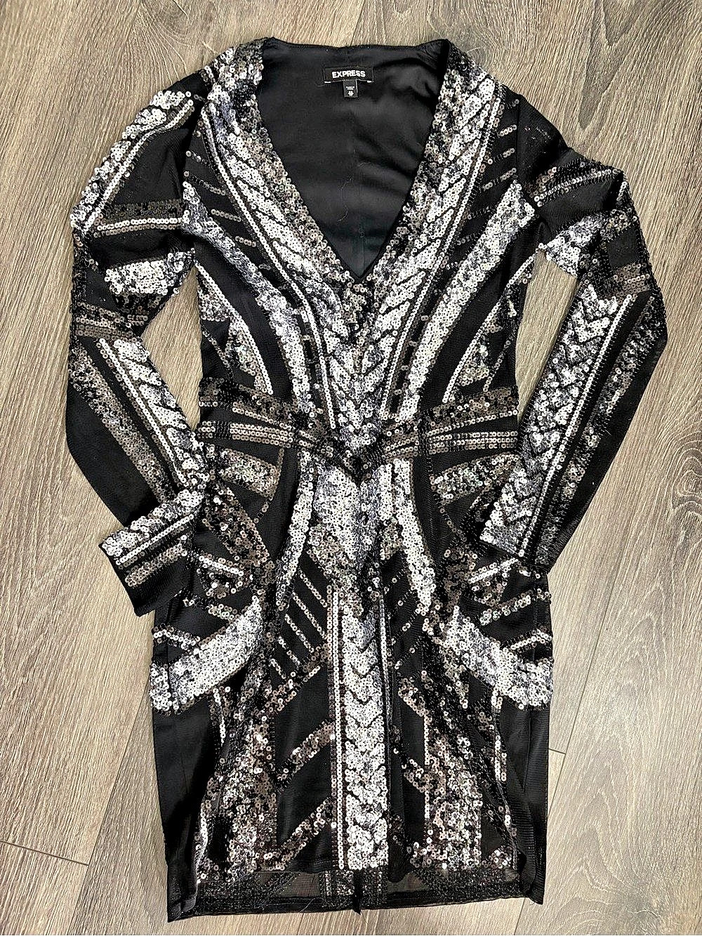 Express Black and Silver Geometric Sequin Long Sleeve Bodycon Dress Black &